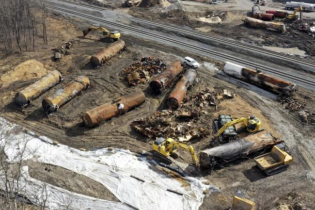 EPA opens office near site of Ohio toxic train derailment | iNFOnews.ca