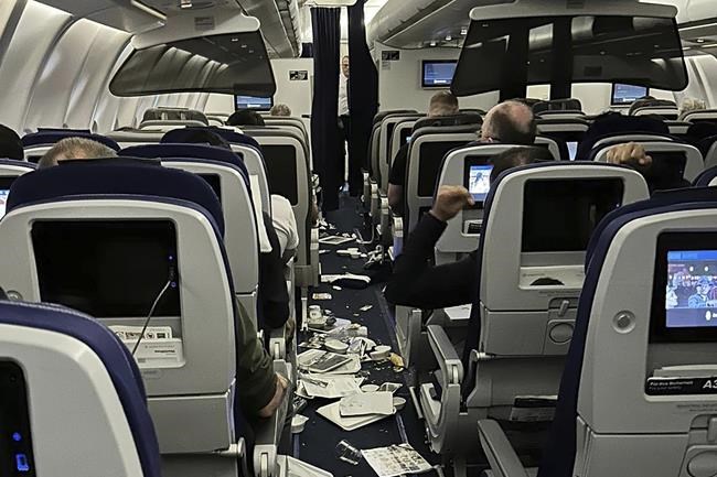 Lufthansa flight diverted after turbulence, 7 hospitalized | iNFOnews.ca