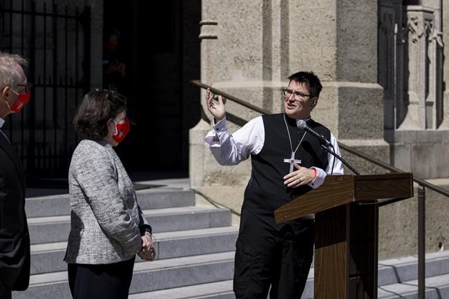 Transgender pastor claims bias, sues Lutheran denomination | iNFOnews.ca