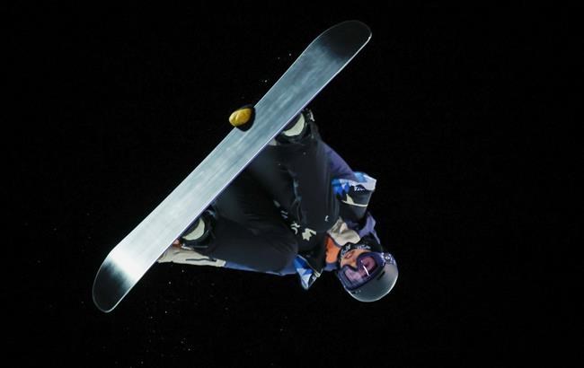 Canadian snowboarder Hosking takes halfpipe silver at world championships | iNFOnews.ca Canadian snowboarder Hosking takes halfpipe silver at world championships | iNFOnews.ca