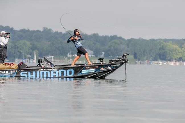 Elite Series rookie Cooper Gallant starting trend among Canadian competitors | iNFOnews.ca