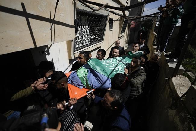 Palestinian police fire tear gas, disperse militant funeral | iNFOnews.ca