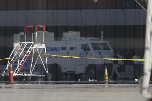 Chile: Attempted $32 million airport heist leaves two dead | iNFOnews.ca Chile: Attempted $32 million airport heist leaves two dead | iNFOnews.ca