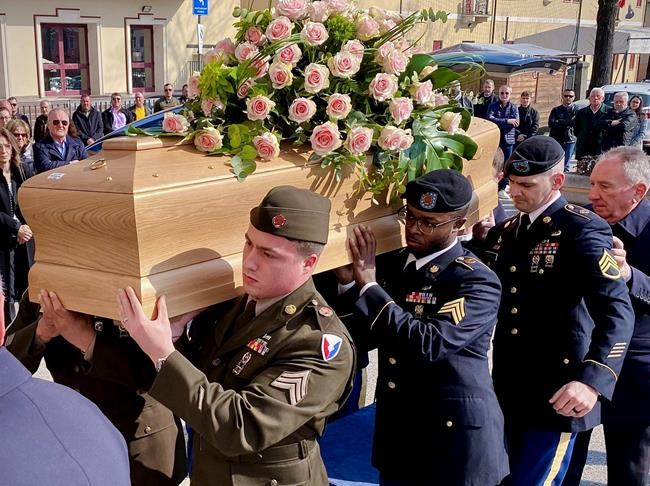 Italian woman who 'got back' stolen WWII birthday cake dies | iNFOnews.ca Italian woman who 'got back' stolen WWII birthday cake dies | iNFOnews.ca