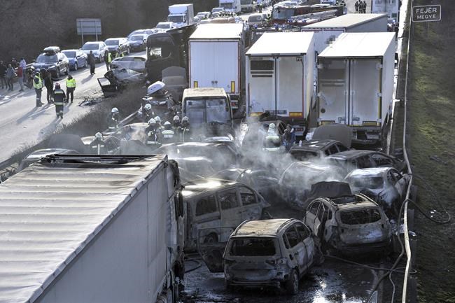 More than 40 vehicles involved in highway pileup in Hungary | iNFOnews.ca