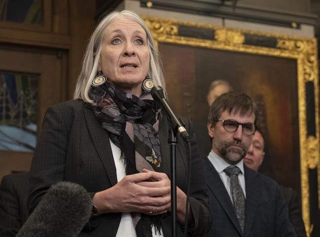 Guilbeault wants stronger links with Alberta on issues of oilsands tailings ponds | iNFOnews.ca
