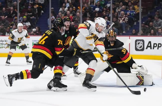 Golden Knights down Canucks 4-3, grab top spot in Western Conference | iNFOnews.ca Golden Knights down Canucks 4-3, grab top spot in Western Conference | iNFOnews.ca