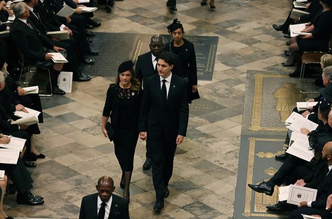 Trudeau stayed in $6,000 London hotel suite for Queen Elizabeth II's funeral | iNFOnews.ca