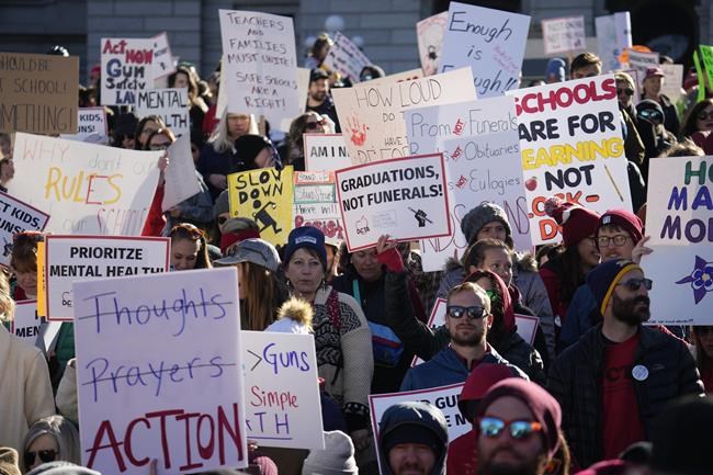 Teachers press school safety in wake of Denver shooting | iNFOnews.ca