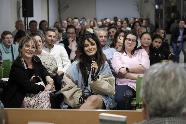 Camila Cabello celebrates grandmother's novel and strength | iNFOnews.ca