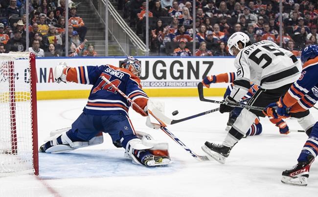 McDavid enters history books, Skinner shines as Oilers top Kings 2-0 | iNFOnews.ca