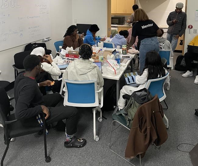 'A beautiful community:' Universities open lounges for Black students | iNFOnews.ca CP1939881372