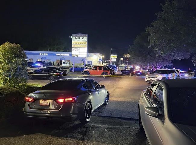 Shooting following fight at hookah lounge kills 1, wounds 4 | iNFOnews.ca