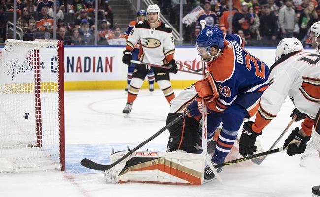 Vasilevskiy, Draisaitl, Pastrnak named NHL three stars of the week | iNFOnews.ca CP389972971