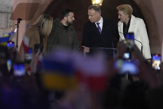 Zelenskyy boosts ties with Poland, warns of peril in Bakhmut | iNFOnews.ca Zelenskyy boosts ties with Poland, warns of peril in Bakhmut | iNFOnews.ca