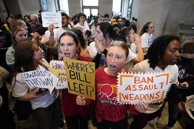 Tennessee’s House expels 2 of 3 Democrats over guns protest | iNFOnews.ca