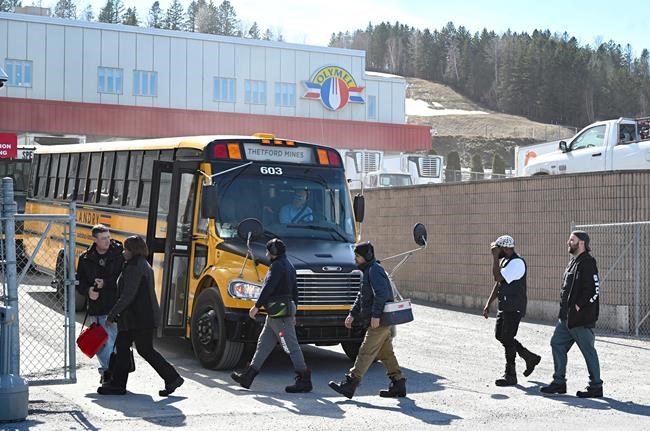 Olymel to close pork plant in Vallée-Jonction, Que., lay off nearly 1,000 workers | iNFOnews.ca