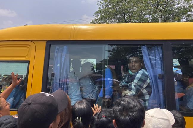 Myanmar army rulers free 3,000 prisoners in holiday gesture | iNFOnews.ca Myanmar army rulers free 3,000 prisoners in holiday gesture | iNFOnews.ca