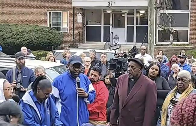 Gunfire took their son at 20. Now it takes his daughter, 12 | iNFOnews.ca Gunfire took their son at 20. Now it takes his daughter, 12 | iNFOnews.ca