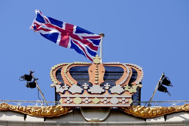 Coronation gives tourism boost, but UK economy still reeling | iNFOnews.ca