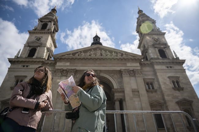 Pope in Hungary urges Europe to unite to end war next door | iNFOnews.ca Pope in Hungary urges Europe to unite to end war next door | iNFOnews.ca