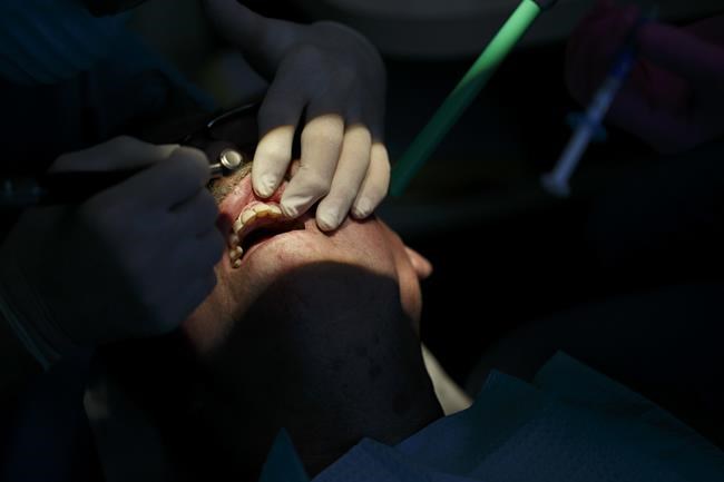 Low-income New Yorkers win the right to a root canal | iNFOnews.ca Low-income New Yorkers win the right to a root canal | iNFOnews.ca