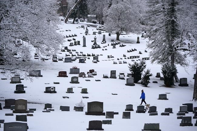 COVID dropped to 4th leading cause of death in US last year | iNFOnews.ca CP26114231