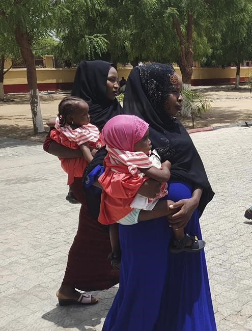 Kidnapped Nigerian girls freed, return to Chibok with babies | iNFOnews.ca