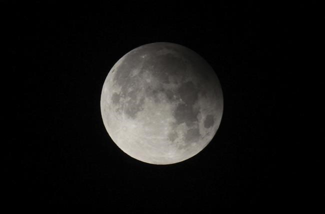 1st lunar eclipse of 2023 dims full moon ever so slightly | iNFOnews.ca 1st lunar eclipse of 2023 dims full moon ever so slightly | iNFOnews.ca