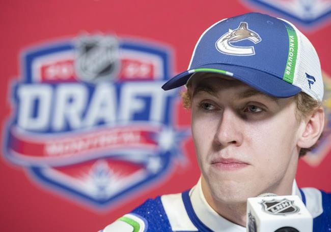 Vancouver Canucks, Jonathan Lekkerimaki reach three-year deal | iNFOnews.ca