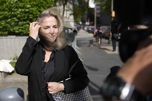 Jury hears final arguments in writer's claims against Trump | iNFOnews.ca