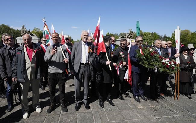Ukraine flags block Russian ambassador's path on Victory Day | iNFOnews.ca Ukraine flags block Russian ambassador's path on Victory Day | iNFOnews.ca