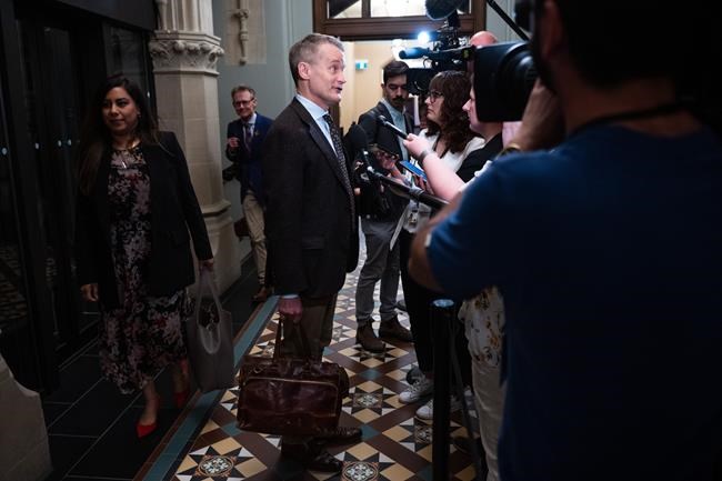 'Not on my watch': Seamus O'Regan rejects Liberals' disinformation resolution | iNFOnews.ca