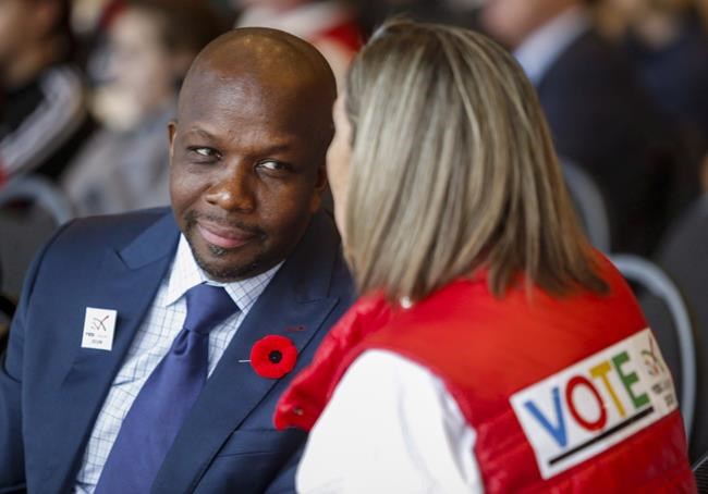 Canadian Olympic sprinter Donovan Bailey joins Neko Sparks bid to buy Senators | iNFOnews.ca