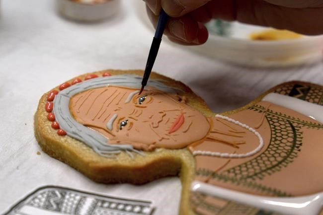 Championing famous and forgotten Asian Americans, this artist uses cookies as her canvas | iNFOnews.ca