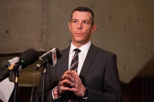 Watchdog to probe how military police handled case against Maj.-Gen. Dany Fortin | iNFOnews.ca