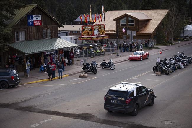 Prosecutors seek pretrial detention without bail in deadly shootout at New Mexico biker rally | iNFOnews.ca