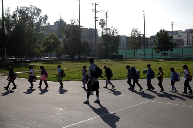 California lawmakers advance bill to cool down outside areas at schools | iNFOnews.ca