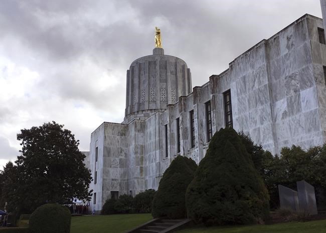 Oregon Democrats vote to fine absent senators amid GOP walkout | iNFOnews.ca