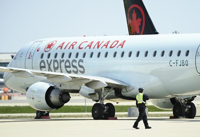 One-quarter of Air Canada flights delayed Friday as schedule recovers from IT issue | iNFOnews.ca One-quarter of Air Canada flights delayed Friday as schedule recovers from IT issue | iNFOnews.ca