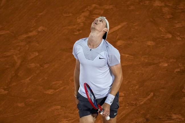 Alcaraz dominant in third-round win over Canada's Shapovalov at French Open | iNFOnews.ca Alcaraz dominant in third-round win over Canada's Shapovalov at French Open | iNFOnews.ca