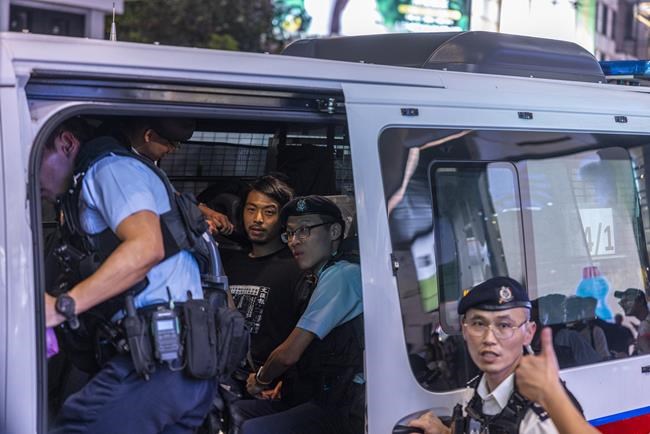 China tightens access to Tiananmen Square, 32 detained in Hong Kong on anniversary of 1989 protests | iNFOnews.ca