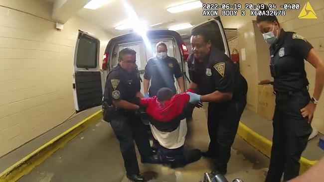 Randy Cox, paralyzed in police van, reaches $45 million settlement with New Haven, Connecticut | iNFOnews.ca