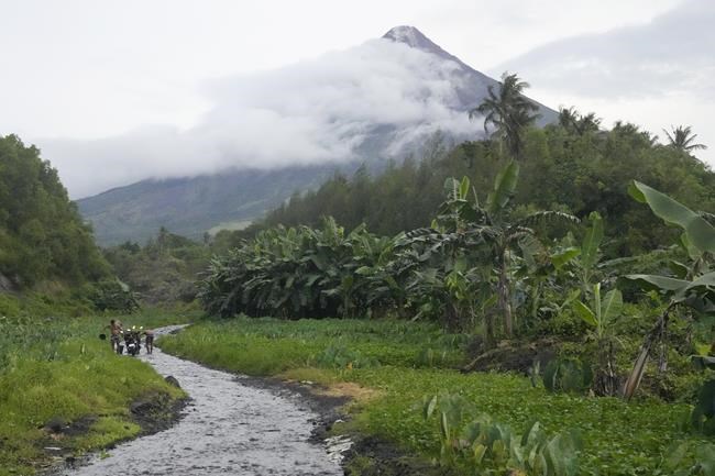 Rains unleashed by typhoon worry thousands of people fleeing restive Philippine volcano | iNFOnews.ca Rains unleashed by typhoon worry thousands of people fleeing restive Philippine volcano | iNFOnews.ca