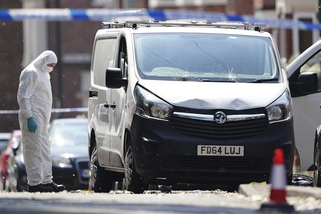 Nottingham police say man fatally stabbed 3, stole van and ran down 3 more in English city | iNFOnews.ca Nottingham police say man fatally stabbed 3, stole van and ran down 3 more in English city | iNFOnews.ca