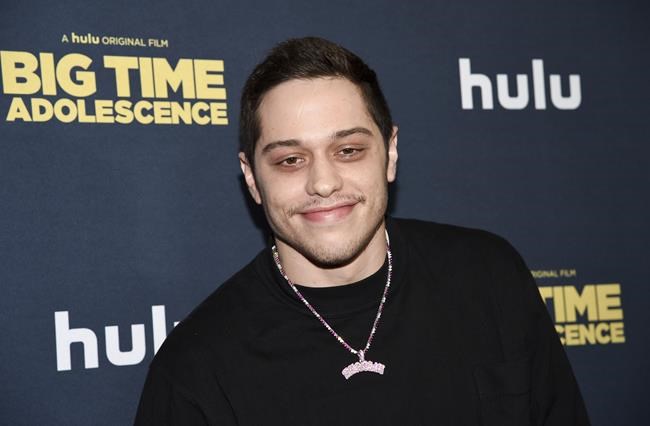 Comedian Pete Davidson charged with reckless driving after Beverly Hills crash | iNFOnews.ca