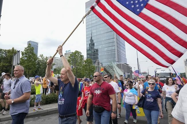 US ambassador marches in Warsaw Pride parade, sending message to NATO ally | iNFOnews.ca US ambassador marches in Warsaw Pride parade, sending message to NATO ally | iNFOnews.ca