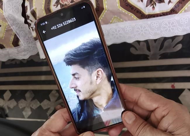 Pakistan widens search for human traffickers after a boat carrying hundreds sank off Greece's coast | iNFOnews.ca Pakistan widens search for human traffickers after a boat carrying hundreds sank off Greece's coast | iNFOnews.ca