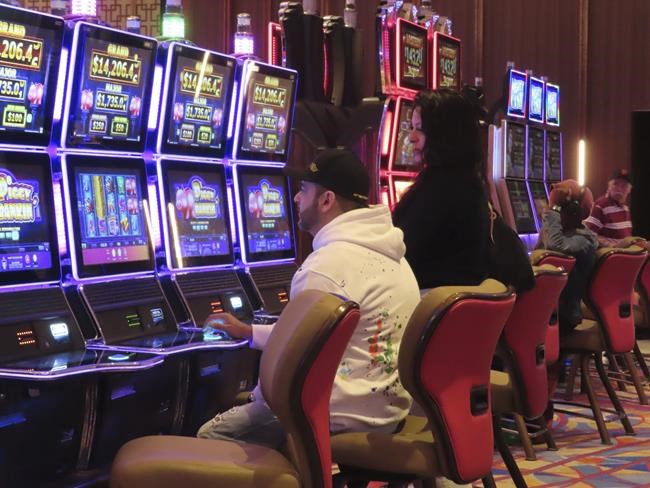 New Jersey casinos, tracks and partners won $471M in May, up 9.4%, but in-person winnings still lag | iNFOnews.ca