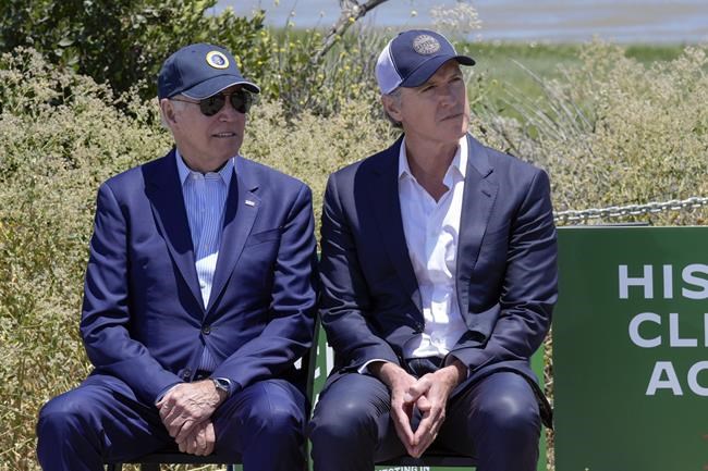 Democrats downplay Hunter Biden's plea deal, while Republicans see opportunity to deflect from Trump | iNFOnews.ca